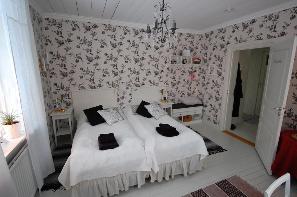 Brunnsgarden Bed & Breakfast Skellefteå Pokoj fotografie