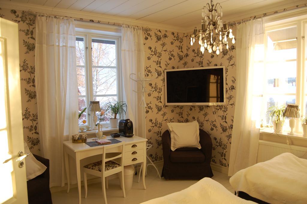 Brunnsgarden Bed & Breakfast Skellefteå Pokoj fotografie